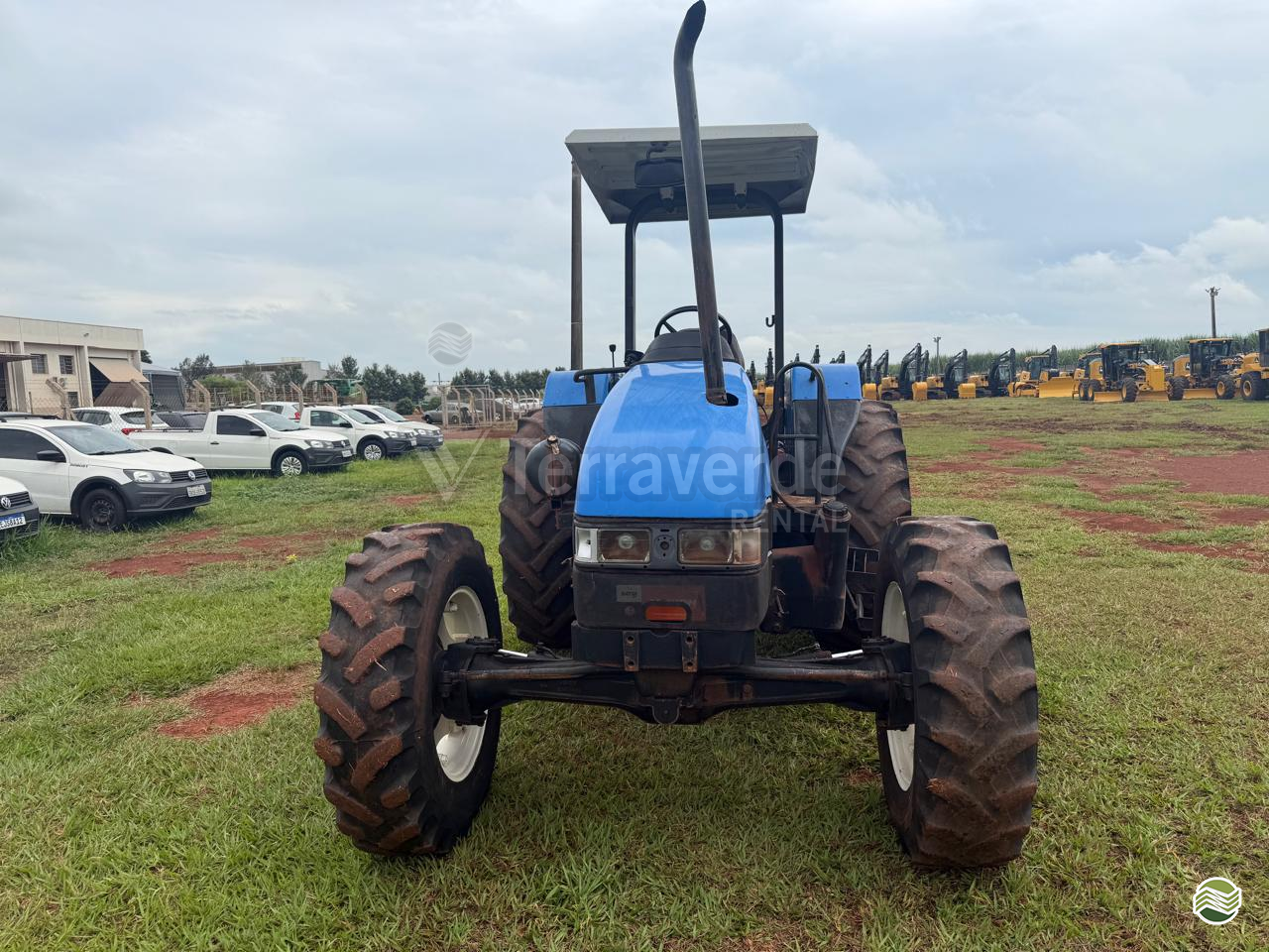 TRATOR NEW HOLLAND NEW TL 75E/4 Tração 4x4 Terraverde Rental - SP CASA BRANCA SÃO PAULO SP